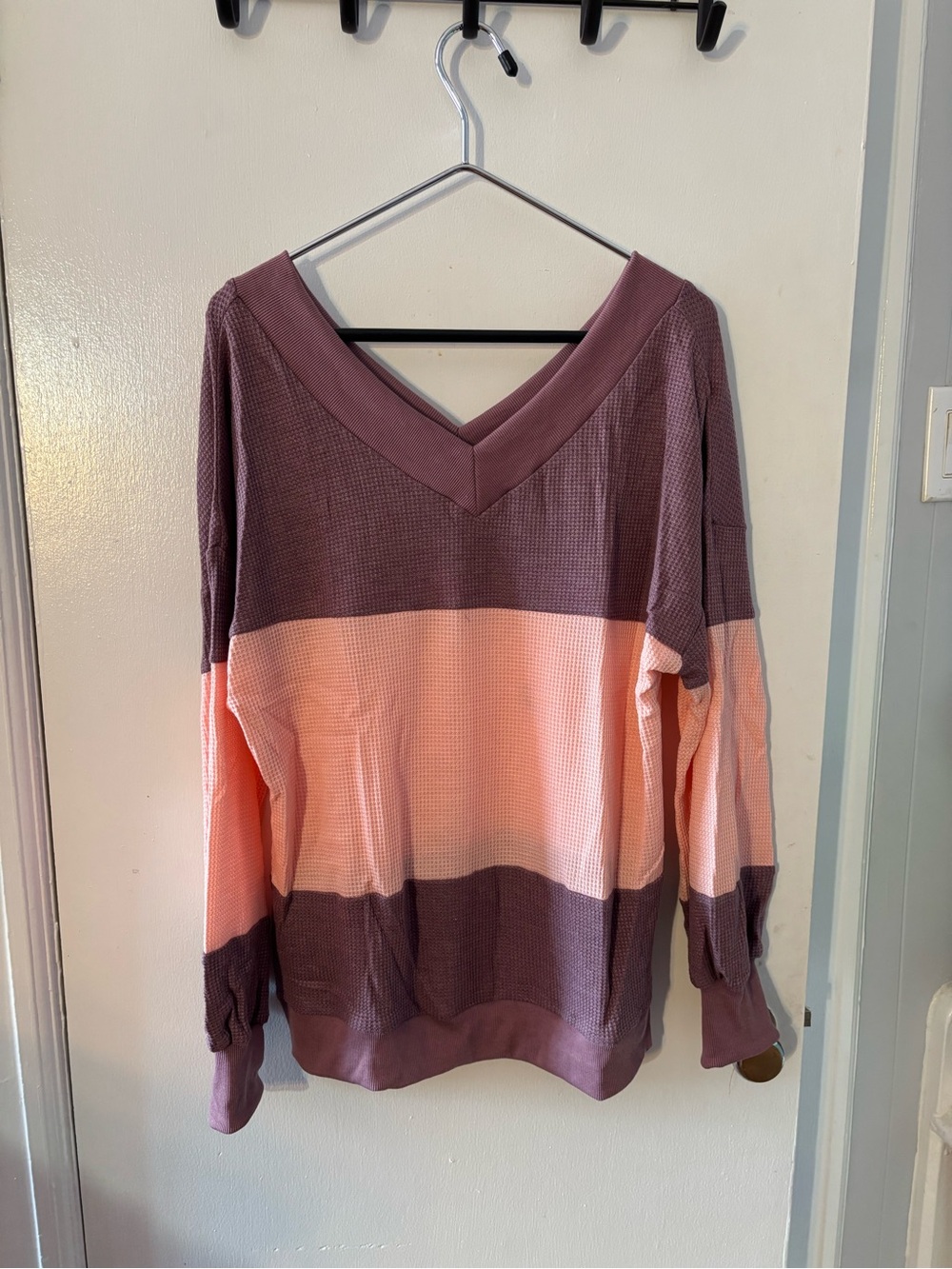INC International Concepts Mauve and Peach V-Neck Colorblock Sweater